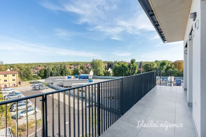 Pronájem bytu 3+kk, Kladno - Dubí, Ke křížku, 73 m2
