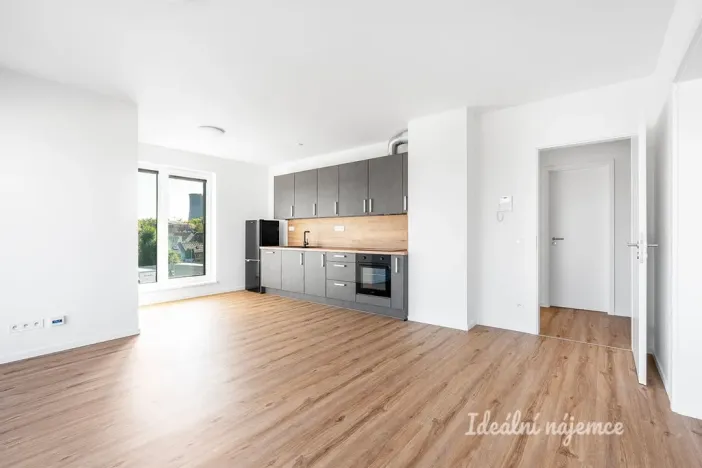 Pronájem bytu 3+kk, Kladno - Dubí, Ke křížku, 73 m2
