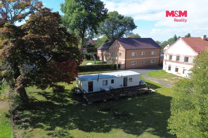 Prodej rodinného domu, Chlum Svaté Maří, Školní, 420 m2
