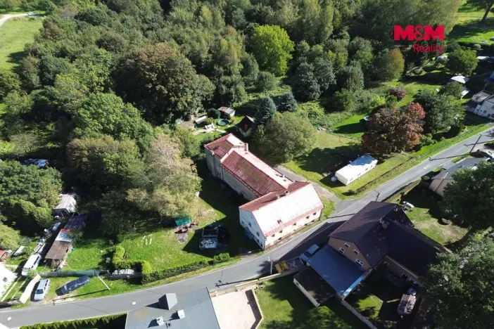 Prodej rodinného domu, Chlum Svaté Maří, Školní, 420 m2