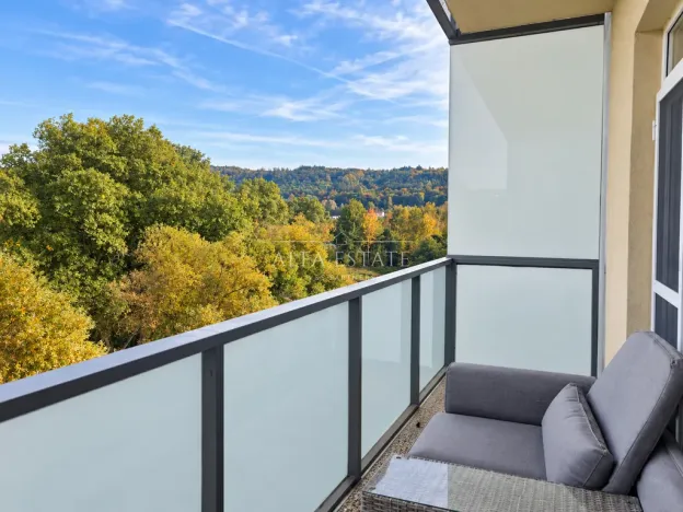 Prodej bytu 2+kk, Karlovy Vary - Dvory, Chebská, 50 m2