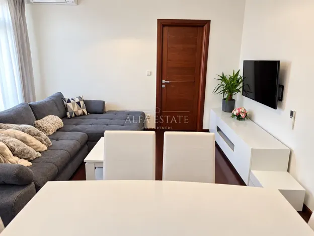 Prodej bytu 2+kk, Karlovy Vary - Dvory, Chebská, 50 m2