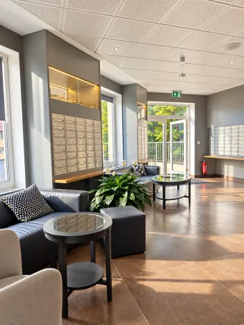 Prodej bytu 2+kk, Karlovy Vary - Dvory, Chebská, 50 m2