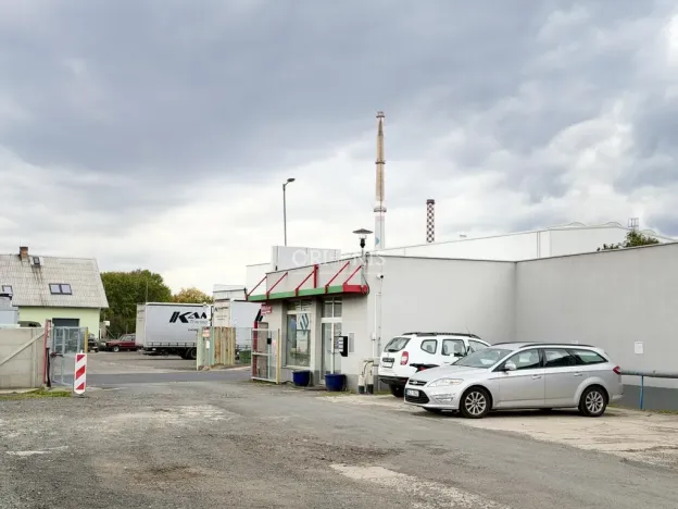 Pronájem obchodního prostoru, Chomutov, Raisova, 217 m2