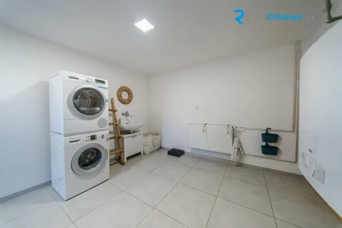 Prodej rodinného domu, Kravaře, Opavská, 268 m2
