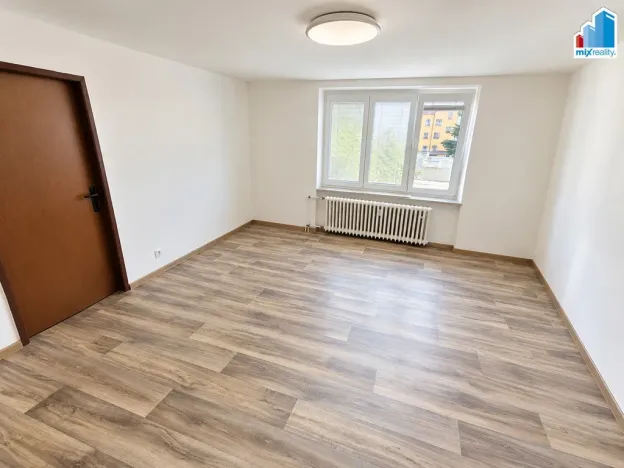 Pronájem bytu 2+1, Plzeň - Jižní Předměstí, Zámečnická, 56 m2