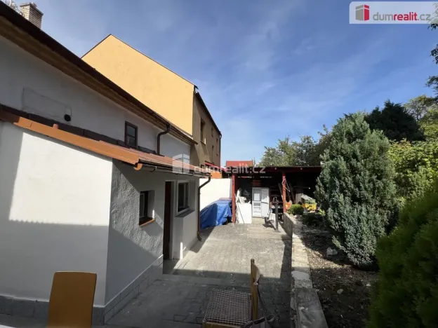 Prodej rodinného domu, Nový Jičín - Žilina, Beskydská, 261 m2