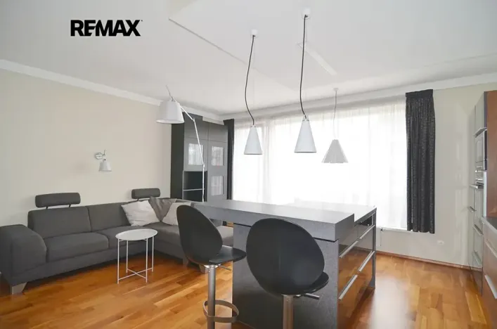 Pronájem bytu 2+kk, Praha - Jinonice, Laténská, 68 m2