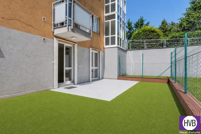 Prodej bytu 1+kk, Praha, Vřesová, 35 m2