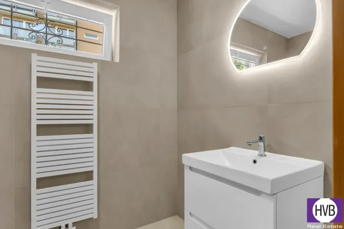 Prodej bytu 1+kk, Praha, Vřesová, 35 m2