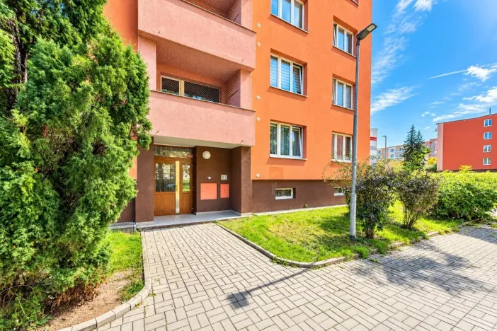 Prodej bytu 4+1, Jirkov, Studentská, 77 m2