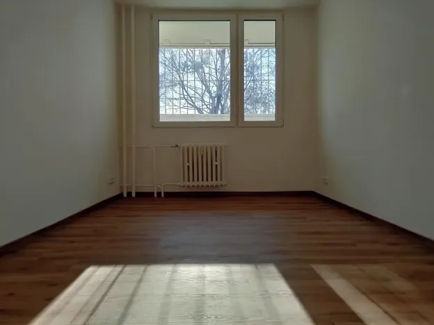 Pronájem bytu 3+1, Praha, Pujmanové, 75 m2