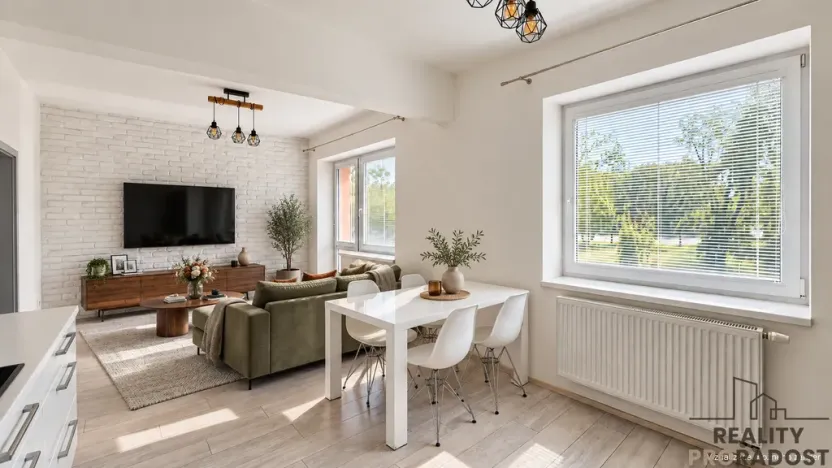 Pronájem bytu 2+kk, Hodonín, Skácelova, 55 m2