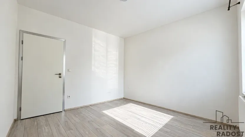 Pronájem bytu 2+kk, Hodonín, Skácelova, 55 m2