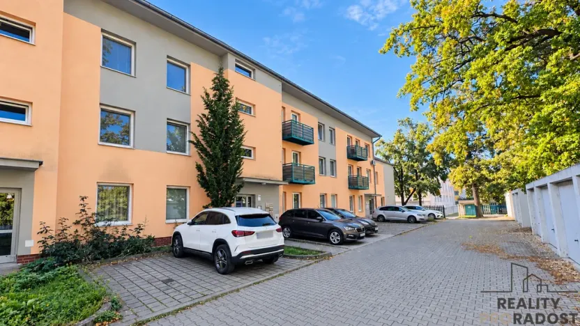 Pronájem bytu 2+kk, Hodonín, Skácelova, 55 m2