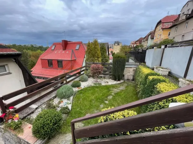 Pronájem atypického bytu, Karlovy Vary, 120 m2