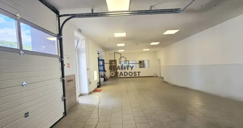 Pronájem obchodního prostoru, Hodonín, Kolískova, 130 m2