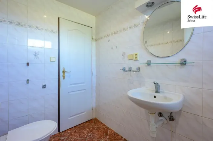 Prodej bytu 3+1, Lomnice, 55 m2