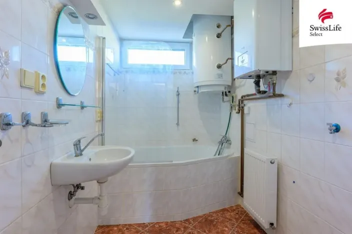 Prodej bytu 3+1, Lomnice, 55 m2