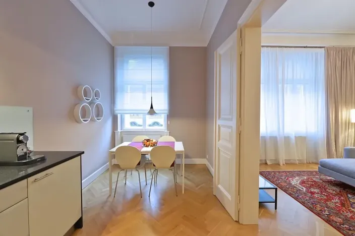 Pronájem bytu 2+1, Praha - Nové Město, Truhlářská, 72 m2