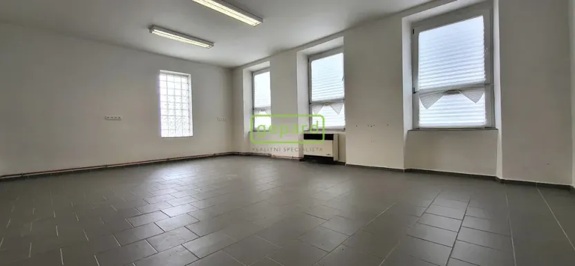 Pronájem komerčního prostoru, 36 m², Komenského, Podivín