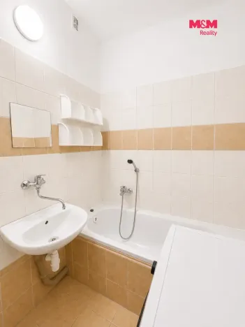 Prodej bytu 2+1, Olomouc - Hodolany, Masarykova třída, 51 m2