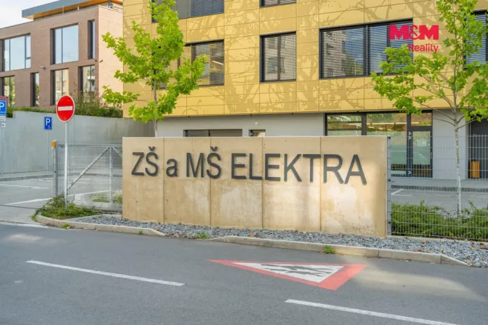 Prodej bytu 2+kk, Praha - Vysočany, Sousedíkova, 59 m2