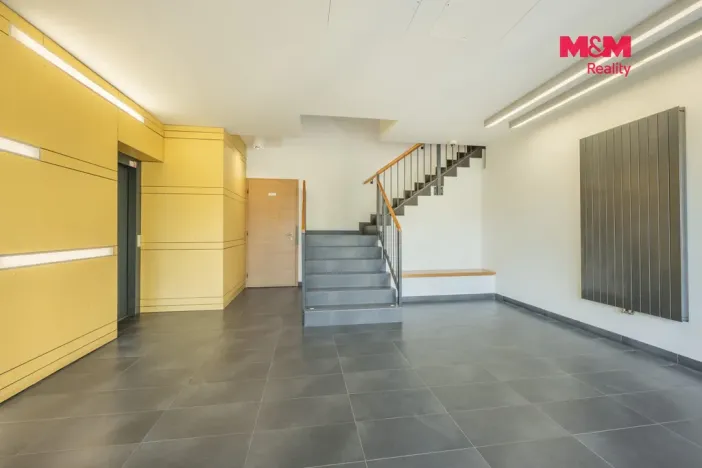 Prodej bytu 2+kk, Praha - Vysočany, Sousedíkova, 59 m2
