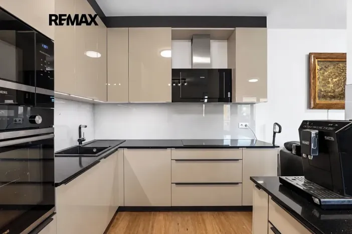 Prodej bytu 3+kk, Praha - Hostivař, Švehlova, 90 m2