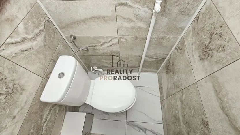 Pronájem bytu 1+kk, Hodonín, Bezručova, 28 m2