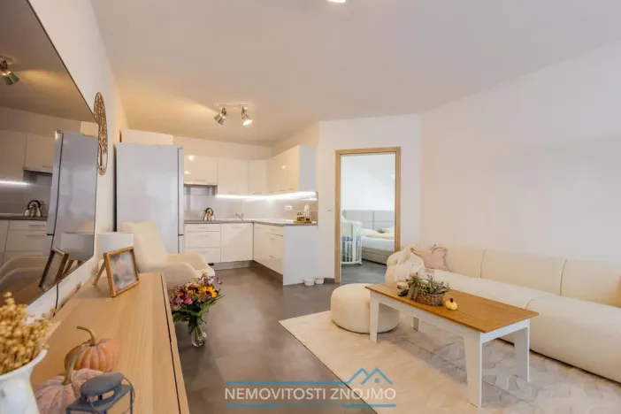 Prodej bytu 4+kk, Znojmo - Přímětice, Staré vinice, 84 m2