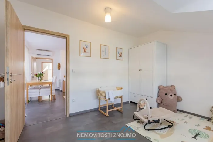 Prodej bytu 4+kk, Znojmo - Přímětice, Staré vinice, 84 m2