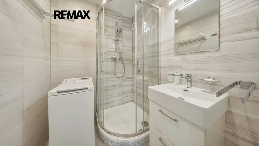 Prodej bytu 2+1, Česká Lípa, Mikovcova, 56 m2