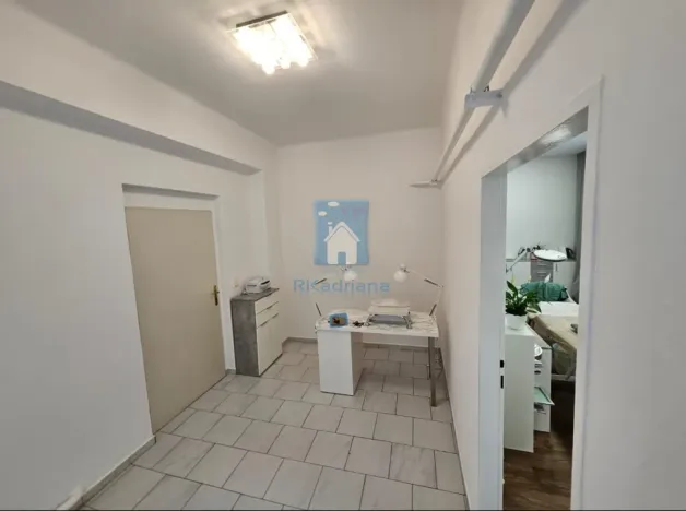 Pronájem kanceláře, Praha, Bohuslava ze Švamberka, 36 m2