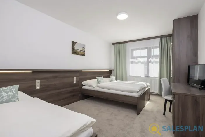 Prodej ubytování, Doksy, Tyršovo náměstí, 1342 m2