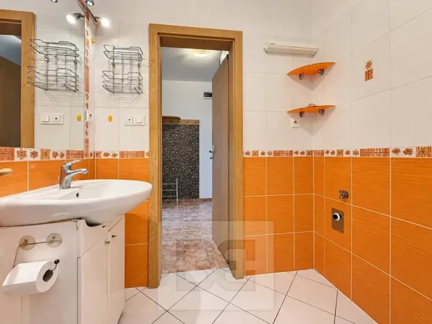 Pronájem bytu 1+kk, Brno, Hrázka, 39 m2