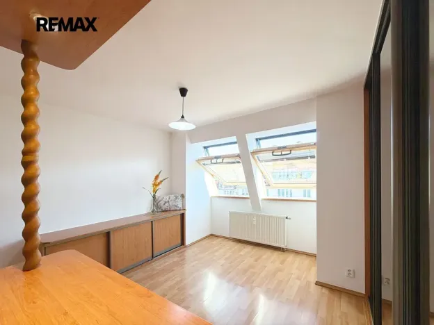 Prodej bytu 1+kk, Praha - Kyje, Lipnická, 25 m2