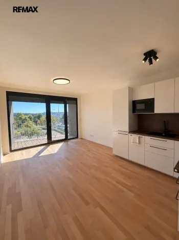 Pronájem bytu 1+kk, Praha - Hostivař, Pražská, 34 m2