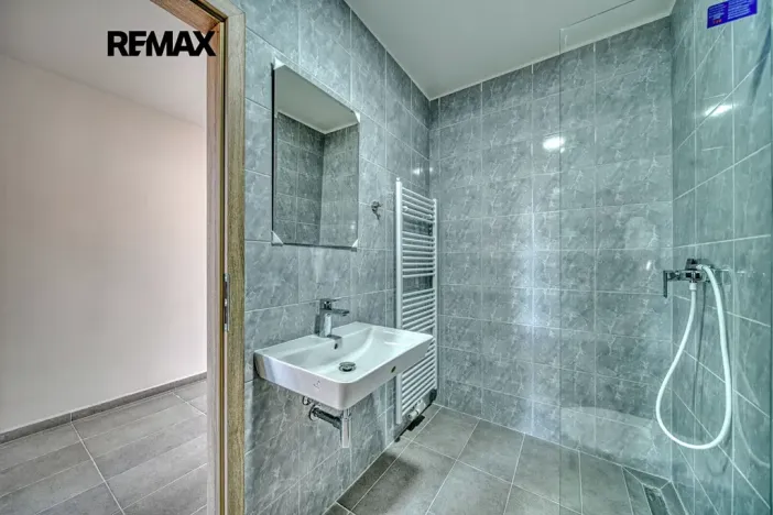 Pronájem bytu 1+kk, Velký Osek, Revoluční, 22 m2