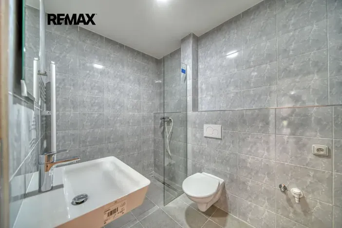 Pronájem bytu 1+kk, Velký Osek, Revoluční, 26 m2