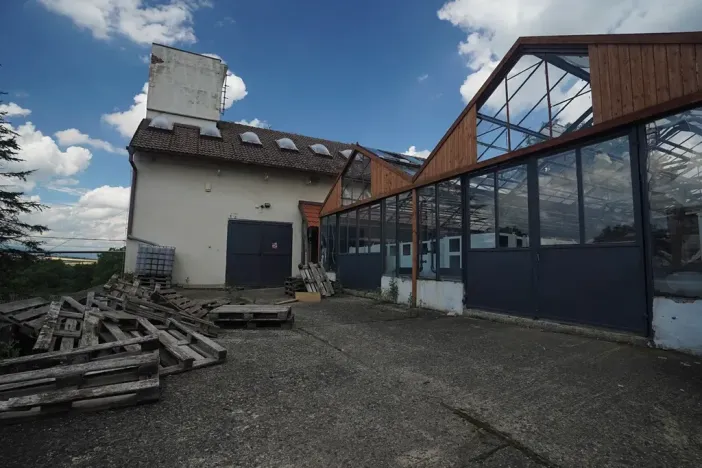 Prodej komerčního pozemku, Bžany, 222727 m2