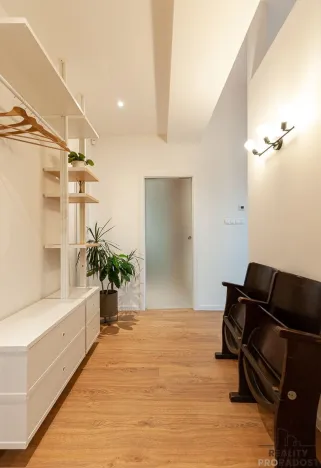 Pronájem bytu 1+kk, Praha - Bubeneč, Čs. armády, 52 m2