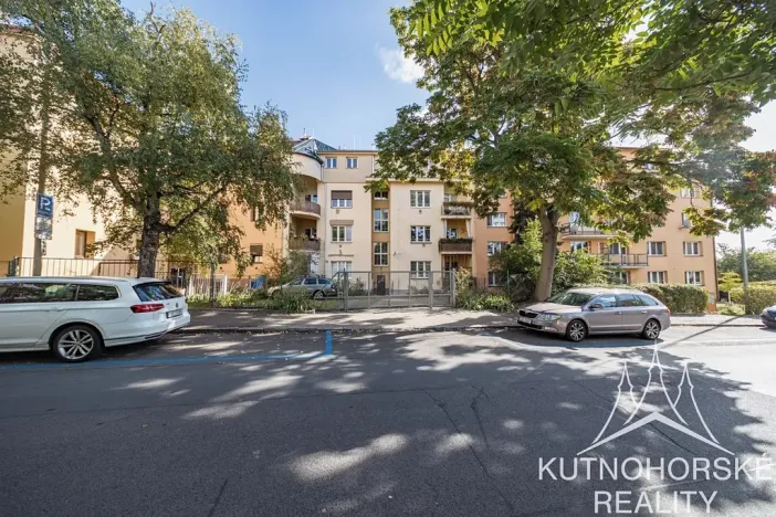 Prodej bytu 2+kk, Praha - Žižkov, Spojovací, 40 m2