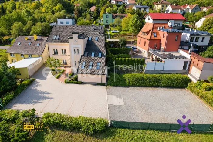 Pronájem kanceláře, Zlín, Vršava I, 460 m2