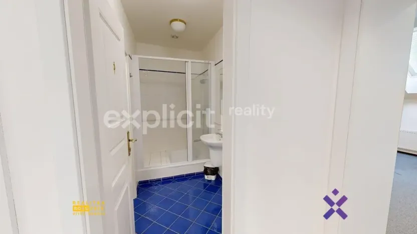 Pronájem kanceláře, Zlín, Vršava I, 460 m2