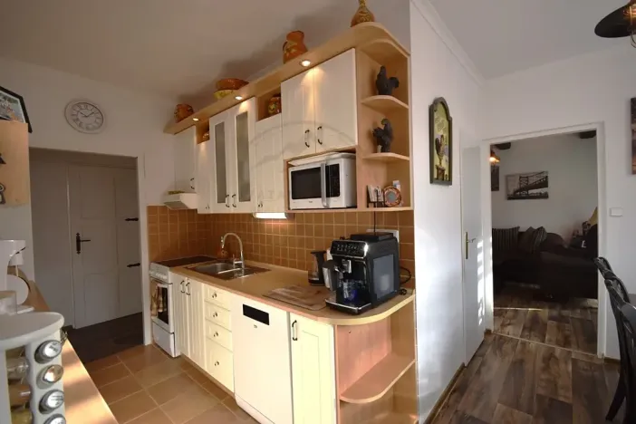Prodej bytu 3+1, Česká Ves, 70 m2