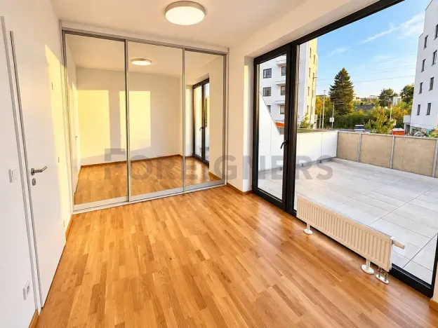 Pronájem bytu 2+kk, Kladno, Ostrovecká, 58 m2