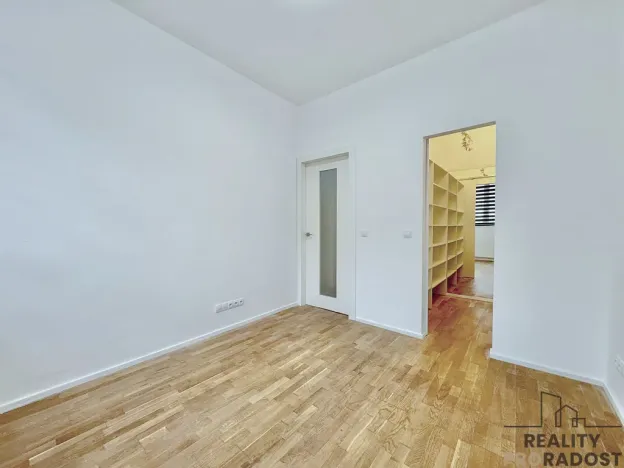 Pronájem bytu 2+kk, Praha - Dejvice, Nikoly Tesly, 64 m2