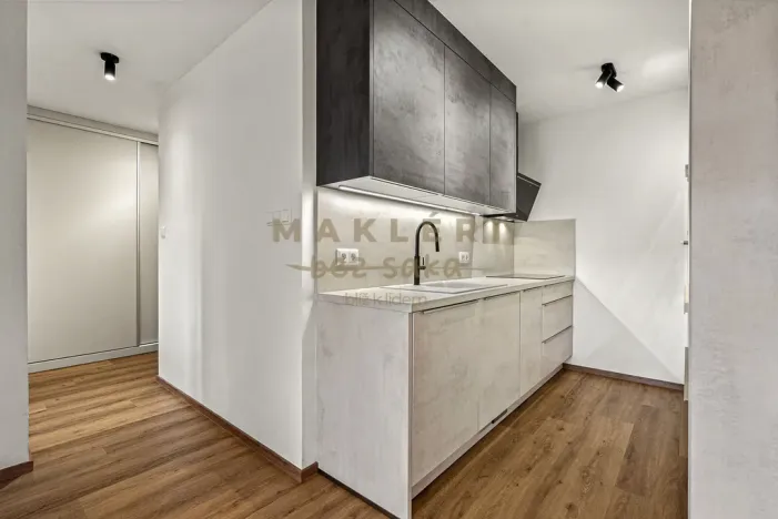 Prodej bytu 2+kk, Praha, Gregorova, 48 m2