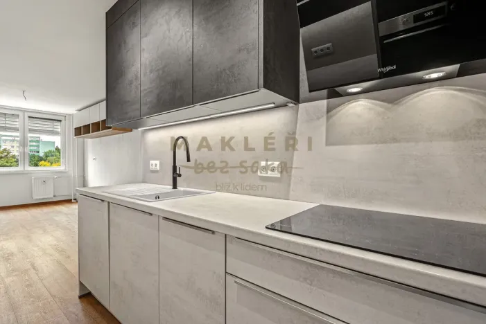 Prodej bytu 2+kk, Praha, Gregorova, 48 m2